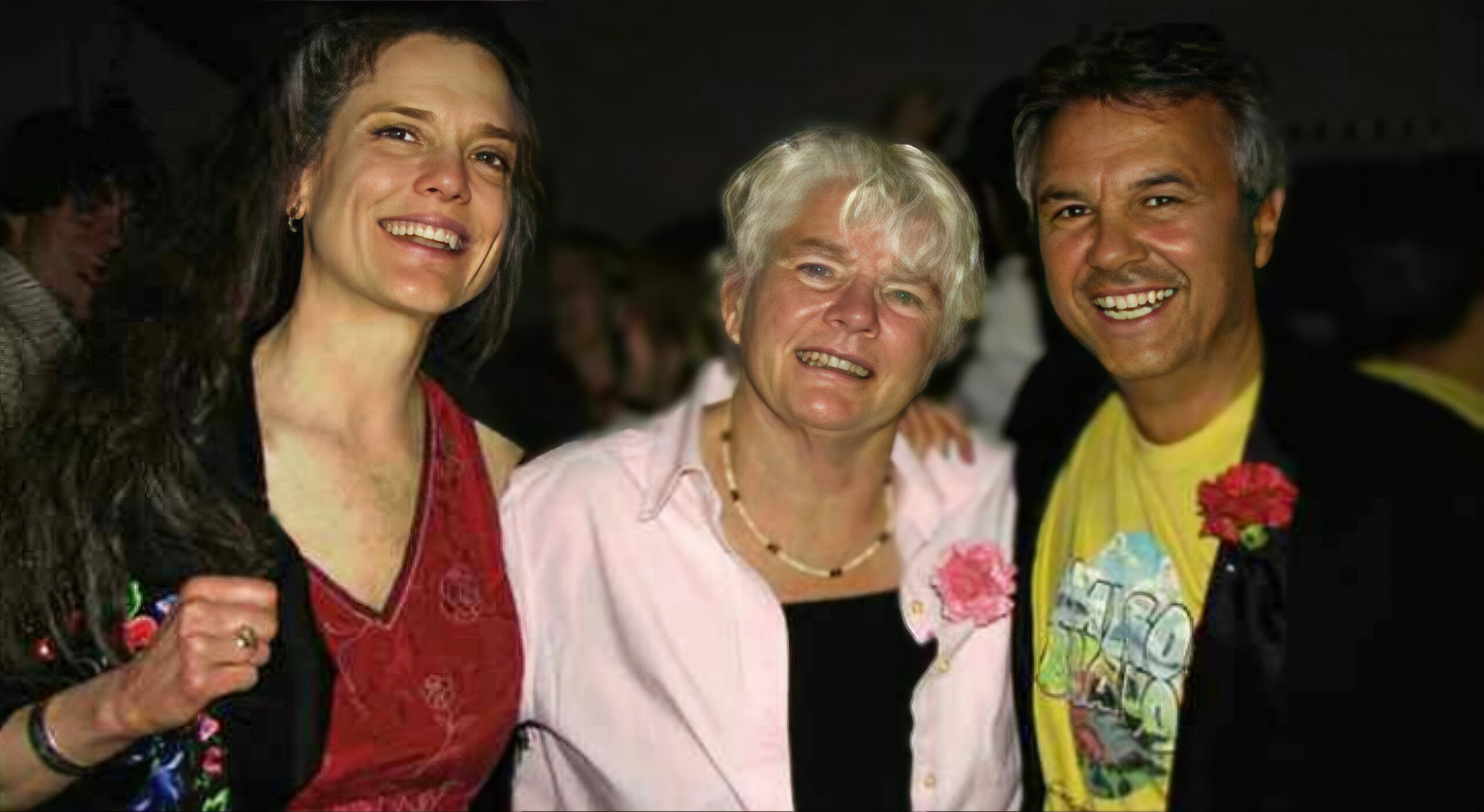 Amigos Bravos Co-Founders. Sawnie Morris and Brian Shields, flank former board member, Mary Humphrey